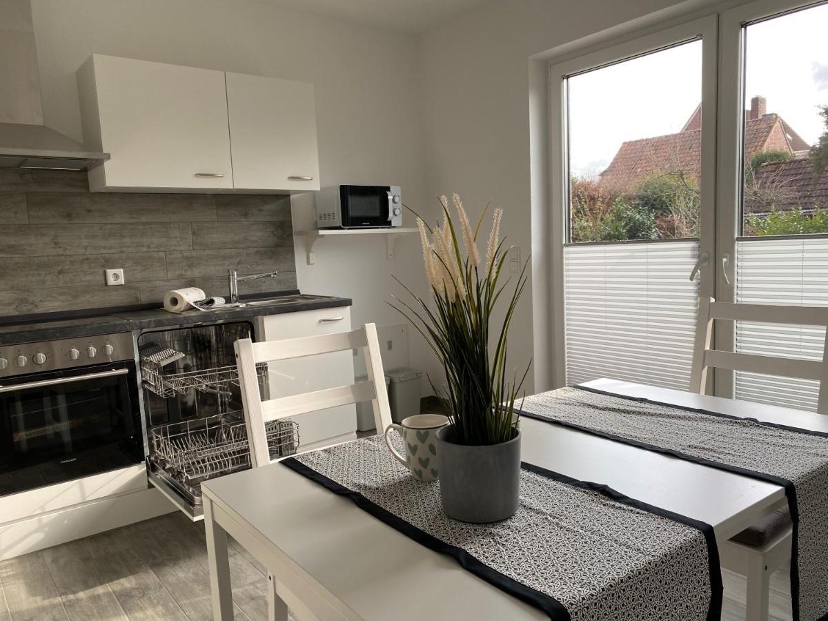 Apartament Haus Pirola Esens Zewnętrze zdjęcie