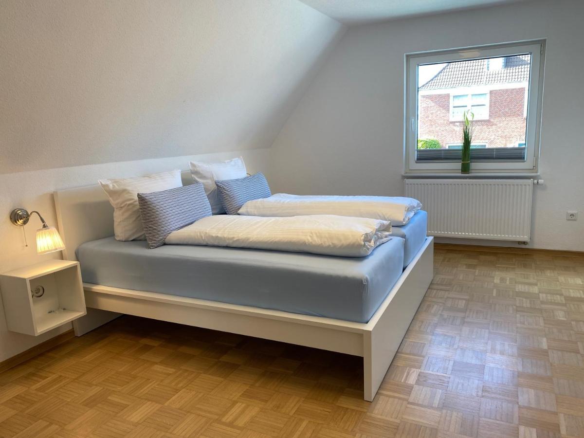 Apartament Haus Pirola Esens Zewnętrze zdjęcie